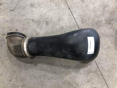 Detroit DD13 Air Transfer Tube for a Freightliner Cascadia