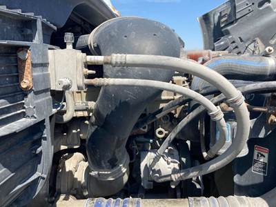 Detroit DD13 Air Transfer Tube for a Freightliner Cascadia