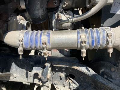 Detroit DD13 Air Transfer Tube for a Freightliner Cascadia