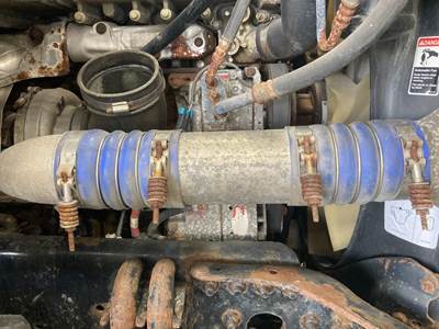 Detroit DD13 Air Transfer Tube for a Freightliner Cascadia