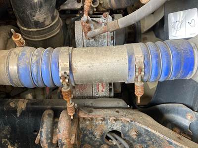 Detroit DD13 Air Transfer Tube for a Freightliner Cascadia