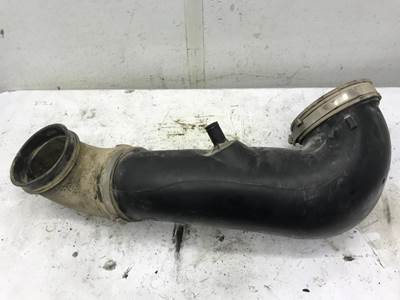 Detroit DD13 Air Transfer Tube for a Freightliner Cascadia