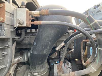 Detroit DD13 Air Transfer Tube for a Freightliner Cascadia