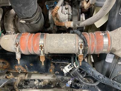 Detroit DD13 Air Transfer Tube for a Freightliner Cascadia