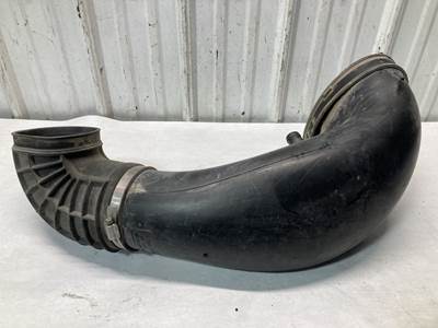 Detroit DD15 Air Transfer Tube for a Freightliner Cascadia