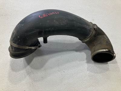 Detroit DD15 Air Transfer Tube for a Freightliner Cascadia