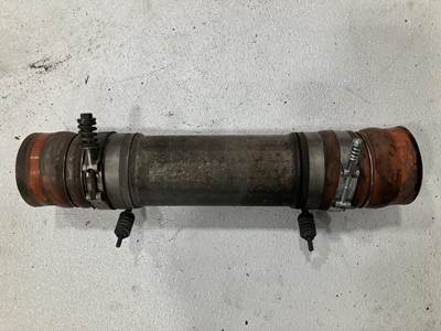 Detroit DD15 Air Transfer Tube for a Freightliner Cascadia