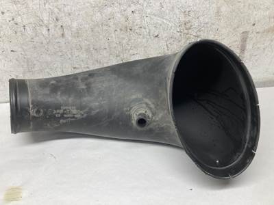Detroit DD15 Air Transfer Tube for a Freightliner Cascadia