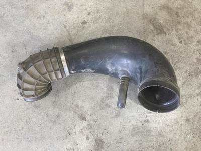 Detroit DD15 Air Transfer Tube for a Freightliner Cascadia