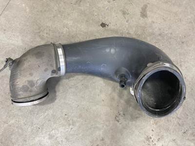 Detroit DD15 Air Transfer Tube for a Freightliner Cascadia