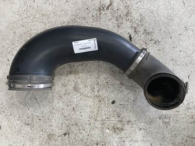Detroit DD15 Air Transfer Tube for a Freightliner Cascadia