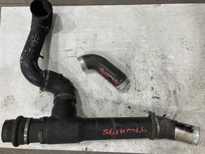Detroit Series 60 12.7L Air Transfer Tube for a Freightliner Classic XL