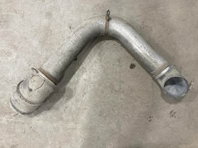 Detroit Series 60 12.7L Air Transfer Tube for a International 9200