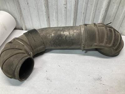 Detroit Series 60 12.7L Air Transfer Tube for a International 9400