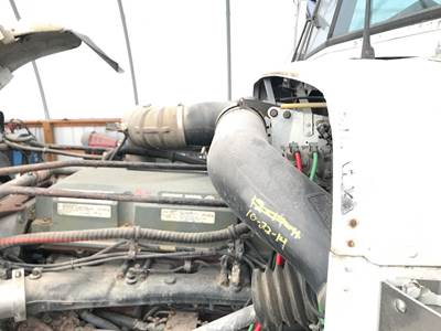 Detroit Series 60 12.7L Air Transfer Tube for a Freightliner FLD120 Classic