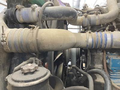 Detroit Series 60 12.7L Air Transfer Tube for a Ford A9513