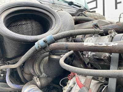 Detroit Series 60 14.0L Air Transfer Tube for a Freightliner Columbia 120