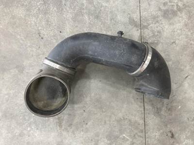 Detroit Series 60 14.0L Air Transfer Tube for a Freightliner C120 Century