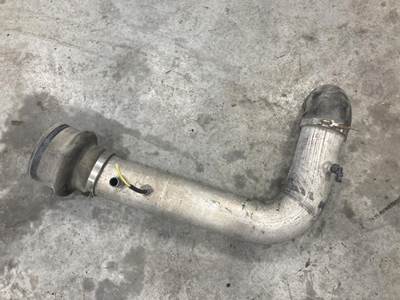 Detroit Series 60 14.0L Air Transfer Tube for a Sterling A9513