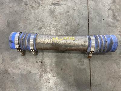 Detroit Series 60 14.0L Air Transfer Tube for a Freightliner Columbia 120