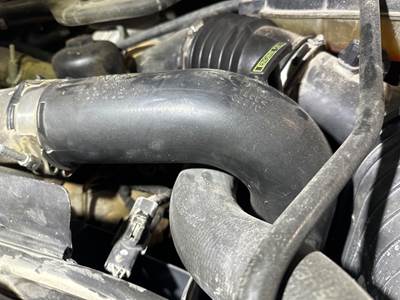 Ford F-550 Air Transfer Tube for a Ford F550 Super Duty