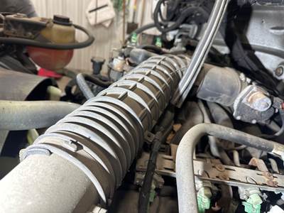 Ford F-650 Air Transfer Tube for a Ford F650