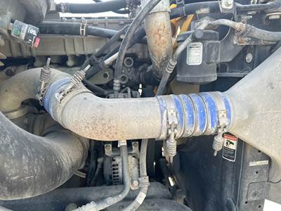 Freightliner 114SD Air Transfer Tube