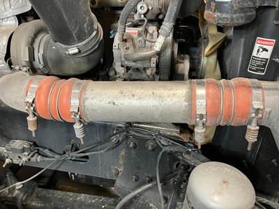 Freightliner Cascadia Air Transfer Tube