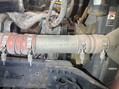 Freightliner Cascadia Air Transfer Tube