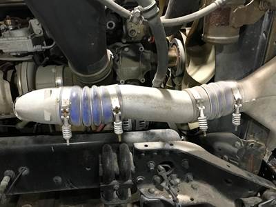 Freightliner Cascadia Air Transfer Tube