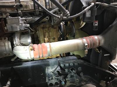 Freightliner Cascadia Air Transfer Tube