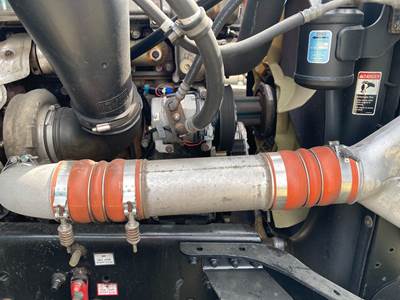 Freightliner Cascadia Air Transfer Tube