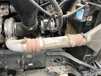 Freightliner Cascadia Air Transfer Tube