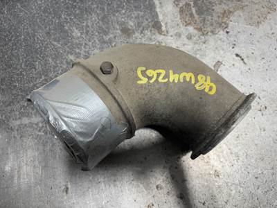 Freightliner Century Class 120 Air Transfer Tube for a Freightliner C120 Century