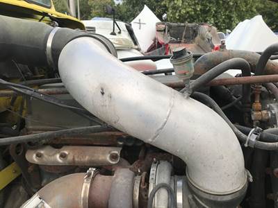 Freightliner Classic XL Air Transfer Tube