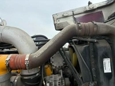 Freightliner Classic XL Air Transfer Tube