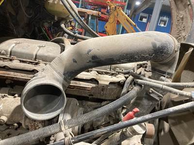 Freightliner Columbia 120 Air Transfer Tube