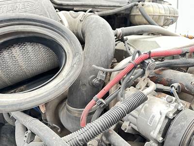 Freightliner Columbia 120 Air Transfer Tube