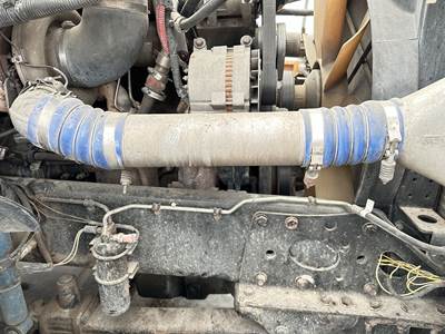 Freightliner Columbia 120 Air Transfer Tube