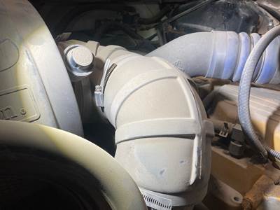 Freightliner FL112 Air Transfer Tube