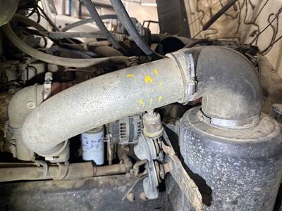 Freightliner FL70 Air Transfer Tube