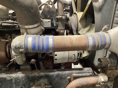 Freightliner FLD120 Air Transfer Tube