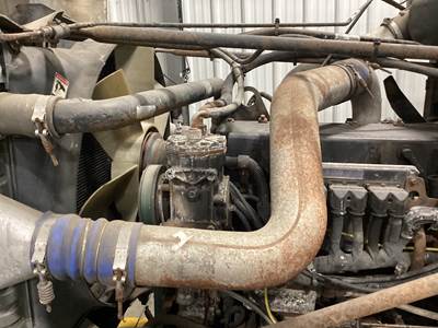 Freightliner FLD120 Air Transfer Tube