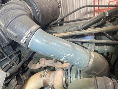 Freightliner FLD120 Air Transfer Tube