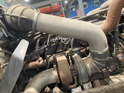 Freightliner FLD120 Air Transfer Tube