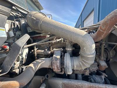 Freightliner FLD120 Air Transfer Tube