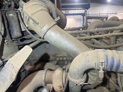 Freightliner FLD120 Air Transfer Tube