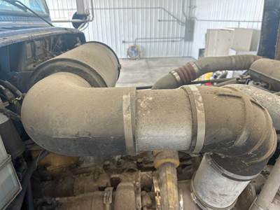 Freightliner FLD120 Air Transfer Tube