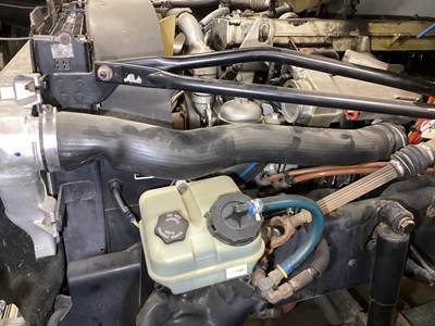 Freightliner M2 106 Air Transfer Tube