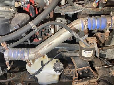 Freightliner M2 106 Air Transfer Tube